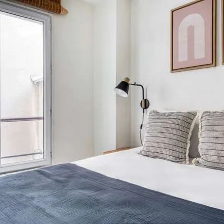 Rent this 2 bed apartment on 38 Rue du Petit Musc in 75004 Paris, France