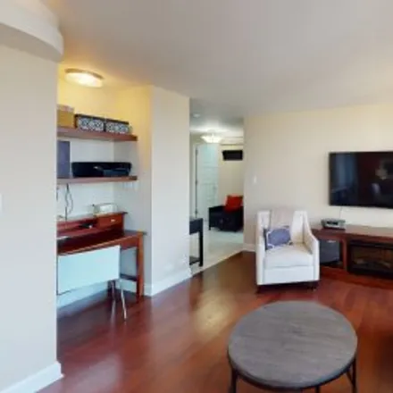 Buy this 2 bed apartment on #31de,111 East Chestnut Street in Magnificent Mile, Chicago