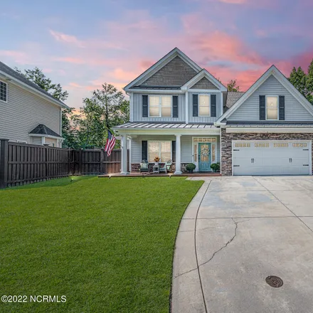 Buy this 5 bed loft on 1298 Garden Lake Estates in Lake Forest, Wilmington