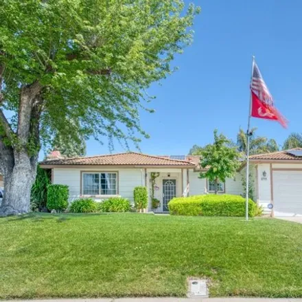 Buy this 3 bed house on 27289 San Jose Avenue in Madera, CA 93637