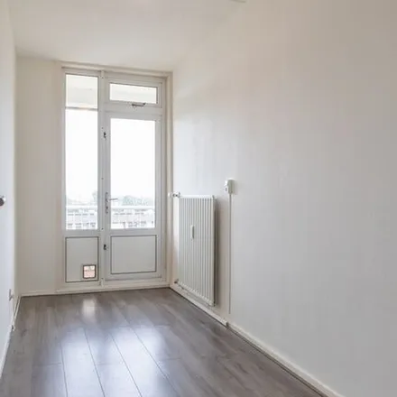 Rent this 3 bed apartment on Wagnerplein 32 in 2324 GC Leiden, Netherlands