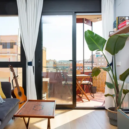 Image 6 - Carrer de Rocafort, 49, 08015 Barcelona, Spain - Apartment for rent