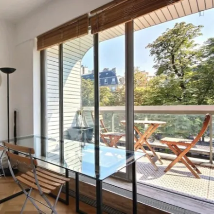 Image 5 - 62 Avenue Henri Martin, 75116 Paris, France - Apartment for rent