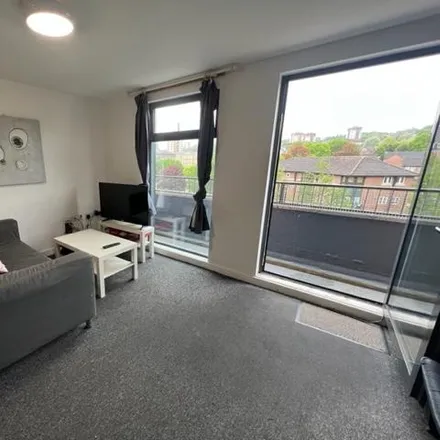 Rent this 1 bed room on Cross and Car Park in Gilpin Lane, Saint Vincent's
