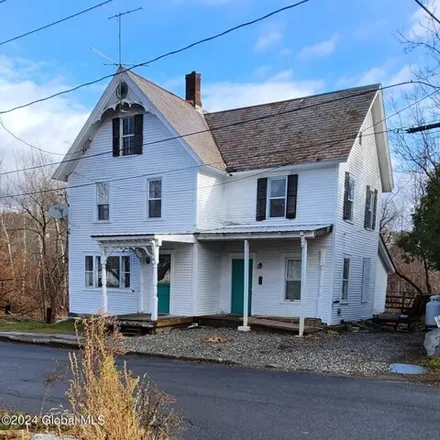 Image 1 - 14 Glen Street, Village of Granville, Washington County, NY 12832, USA - House for sale