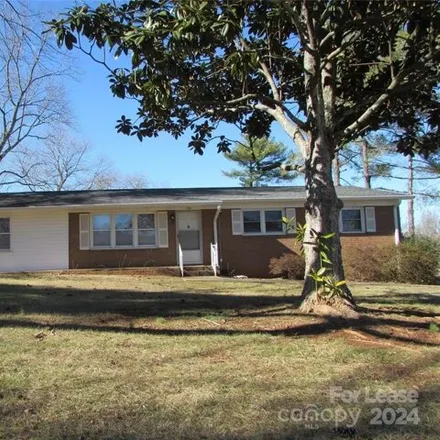 Rent this 3 bed house on 130 East Debbie Lane in Iredell Heights, Statesville