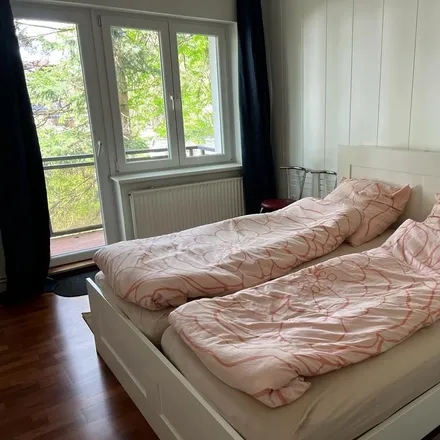 Rent this 3 bed apartment on Jüthornstraße 43 in 22043 Hamburg, Germany