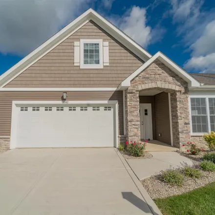 Buy this 3 bed house on 2105 Northwood Lane in Highland, IN 46322