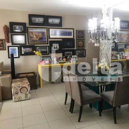 Buy this 2 bed apartment on Rua Rafael Rinaldi in Osvaldo Rezende, Uberlândia - MG