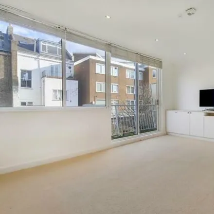 Image 7 - Meadowbank, Primrose Hill, London, NW3 3AY, United Kingdom - Townhouse for rent