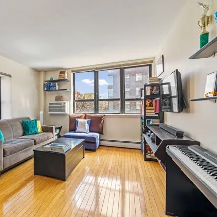 Buy this 1 bed condo on 304 West 111th Street in New York, NY 10026