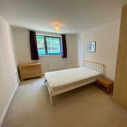 Image 7 - 3 City Walk, Leeds, LS11 5DZ, United Kingdom - Apartment for sale