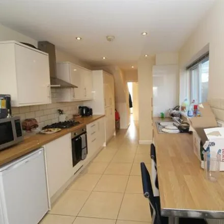 Rent this 6 bed room on Brithdir Street in Cardiff, CF24 4LG