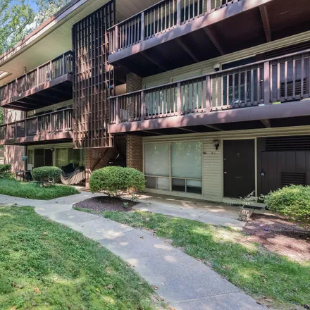 Buy this 2 bed condo on 160 Talbott Street in Rockcrest, Rockville