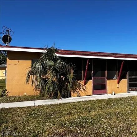 Image 4 - 2939 Dunbar Street, Fort Myers, FL 33916, USA - House for rent