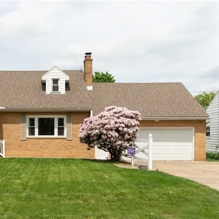 Buy this 4 bed house on 455 East Hopocan Avenue in Barberton, OH 44203