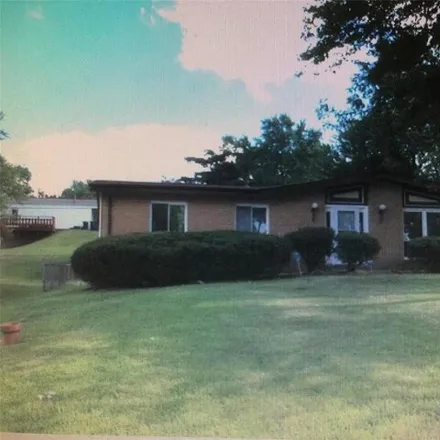 Rent this 3 bed house on 9650 Huron Drive in Olivette, Saint Louis County