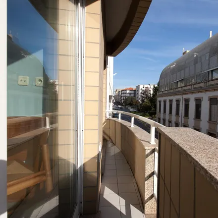 Image 3 - Rua de Santos Pousada, 4000-478 Porto, Portugal - Apartment for rent