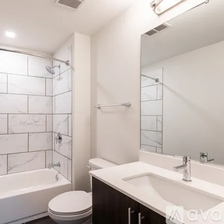 Image 1 - 1325 N Wells St, Unit 309 - Apartment for rent