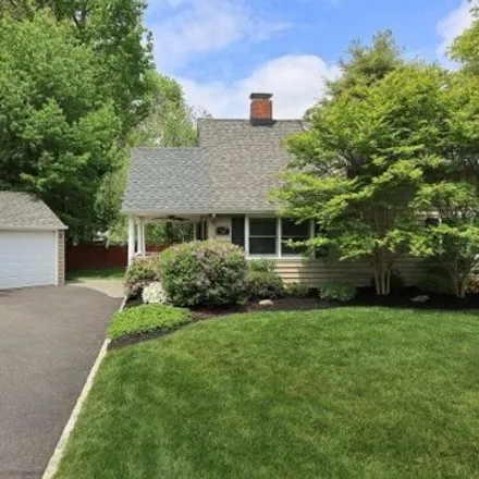 Buy this 3 bed house on 2283 Belvedere Drive in Scotch Plains, NJ 07076