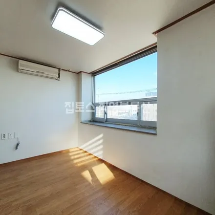 Image 2 - 서울특별시 송파구 삼전동 60-12 - Apartment for rent