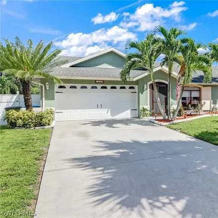 Image 1 - 1139 Southeast 18th Street, Cape Coral, FL 33990, USA - House for sale