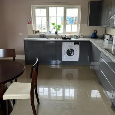Rent this 3 bed apartment on High Street in Wing, LU7 0JR