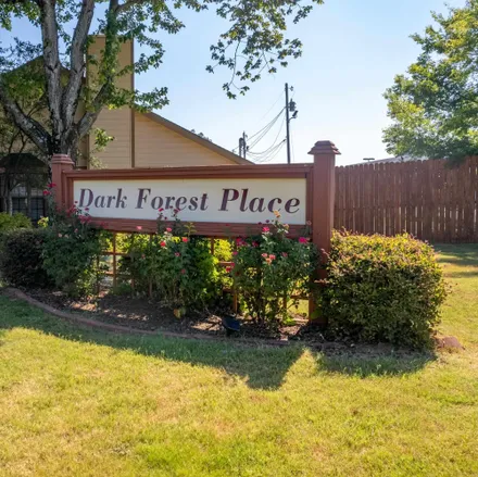 Image 3 - 8 Dark Forest Place, Benton, AR 72019, USA - Townhouse for sale