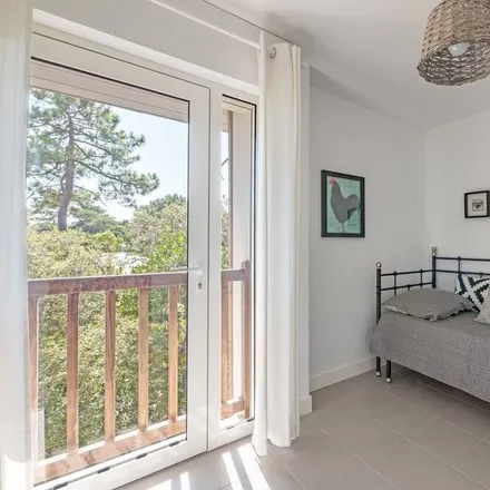 Rent this 5 bed house on 33120 Arcachon