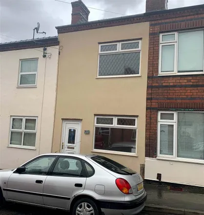 Rent this 2 bed townhouse on 26 Taylor Street in Ilkeston, DE7 5JP