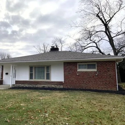 Image 2 - 1927 Harwitch Road, Upper Arlington, OH 43221, USA - House for rent