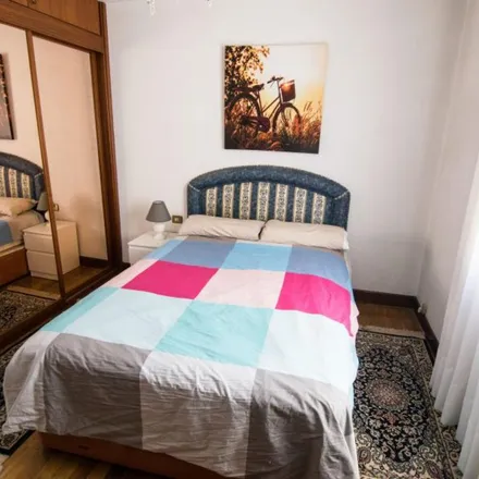 Rent this 4 bed apartment on Masajes Joaquin in Calle Blas de Otero / Blas de Otero kalea, 48014 Bilbao