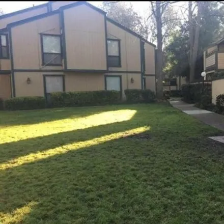 Image 4 - Del Verde Circle, Sacramento, CA 94834, USA - Condo for sale