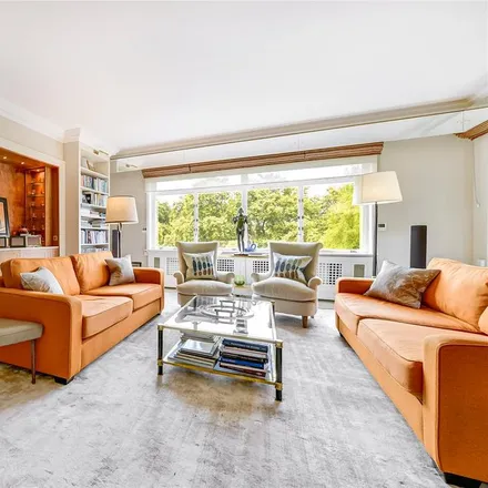 Rent this 3 bed apartment on 15 St. James's Place in London, SW1A 1NN