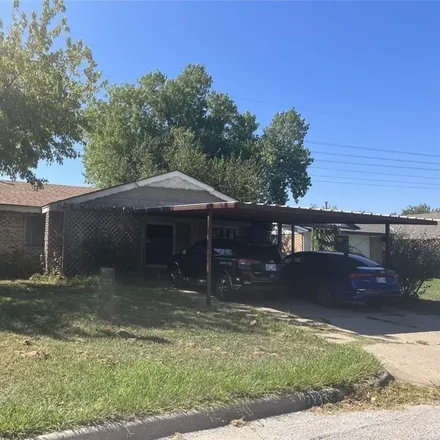Buy this 3 bed house on 7237 South Land Avenue in Oklahoma City, OK 73159