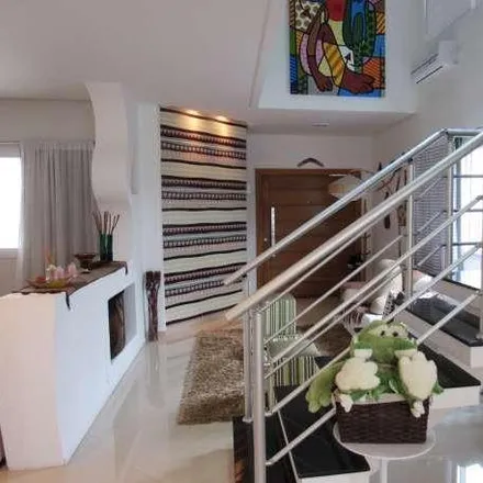 Buy this 3 bed house on Rua Vitória in Centro, Barueri - SP