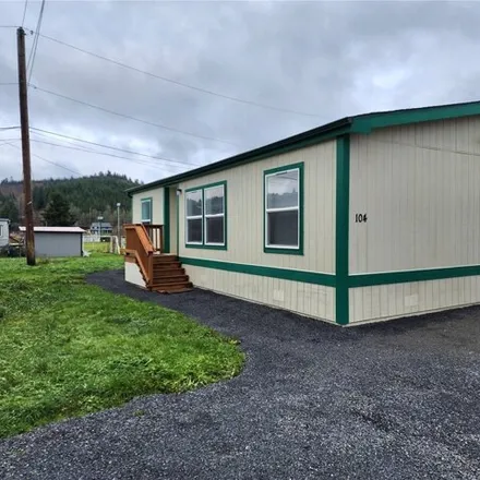 Buy this studio apartment on 194 Francis Lane in Lewis County, WA 98531