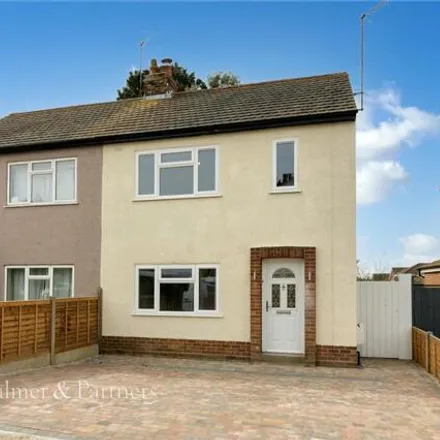 Buy this 3 bed duplex on 25 Compton Road in Colchester, CO4 0BQ