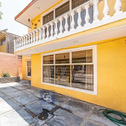 Buy this 4 bed house on Calle Valle del Prut in Colonia Valle de Aragón 3a. Sección, 57100 Ecatepec de Morelos