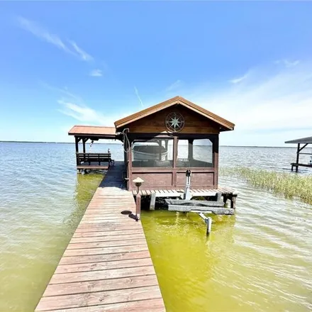 Image 5 - 175 Banning Beach Road, Tavares, FL 32778, USA - House for sale
