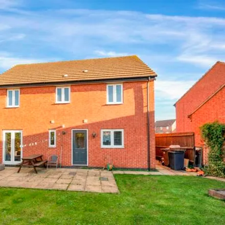 Buy this 4 bed house on Burgfield Green in Peterborough, United Kingdom