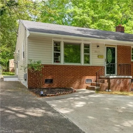 Buy this 3 bed house on 1521 Mansfield Street in Easton View, Winston-Salem