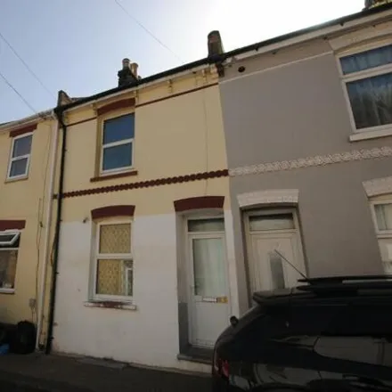 Buy this 2 bed townhouse on Flamingo Newsagents in 87 Salisbury Road, Chatham