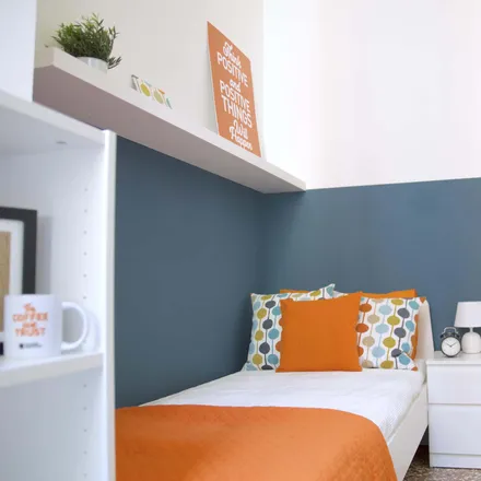 Rent this 9 bed room on Parafarmacia da Banco in Strada Maggiore, 40125 Bologna BO