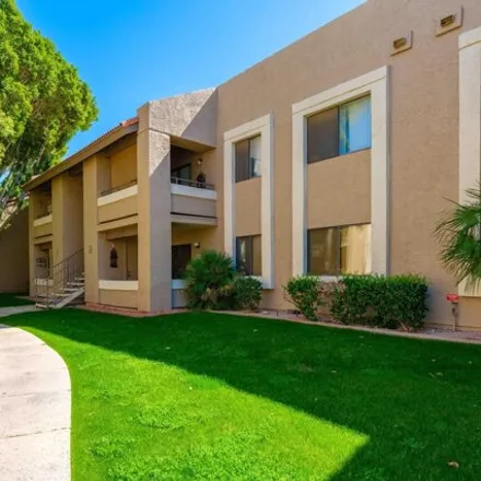 Image 1 - South Dobson Villas, Mesa, AZ 85202, USA - Condo for sale