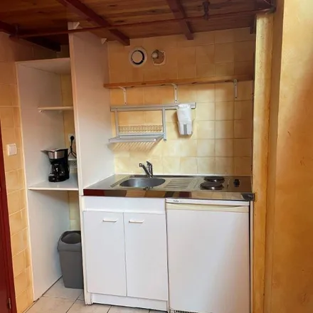 Image 3 - Tout pour le fruit, Boulevard de Chantilly, 82000 Montauban, France - Apartment for rent