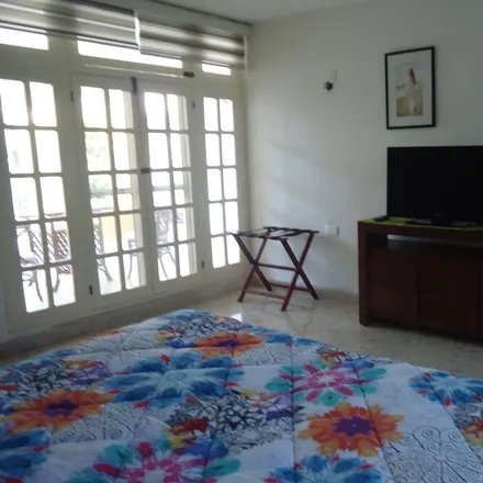 Rent this 4 bed house on Mérida