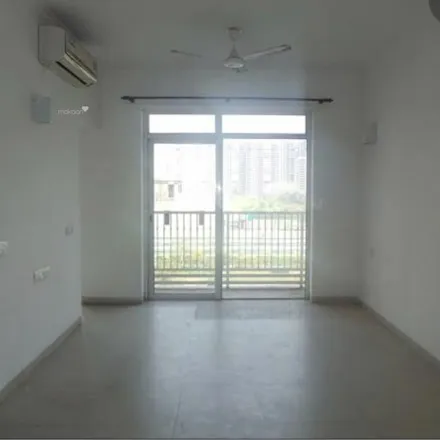 Buy this 2 bed apartment on unnamed road in Sector 127, Santemarja - 140307