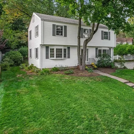 Image 2 - 17 Winthrop Court, Tenafly, NJ 07670, USA - House for sale