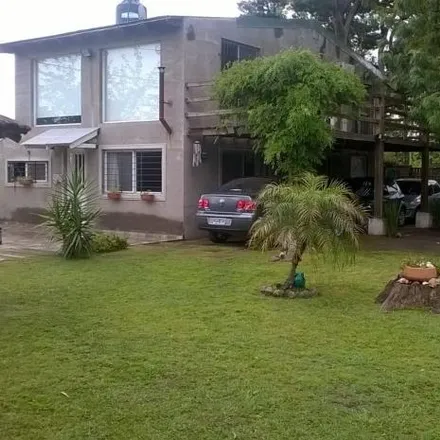 Buy this 2 bed house on Río Paraná 199 in Departamento San Lorenzo, Roldán